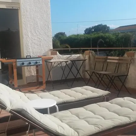 Apartment Sun Sea & Ski *